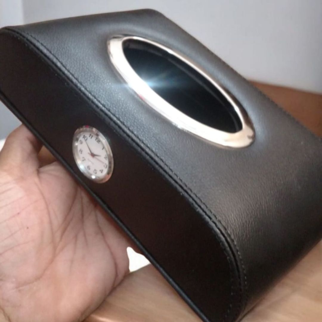 Car tissue box with clock